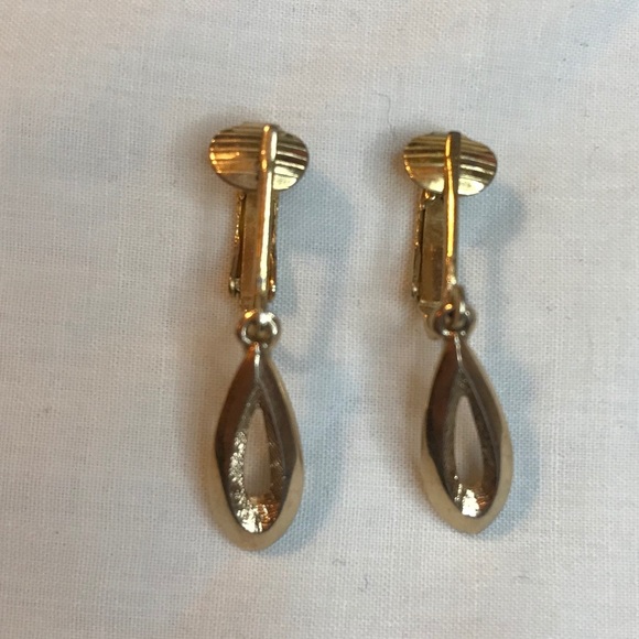 Small Gold Tint Teardrop Clip Earrings - Picture 3 of 5